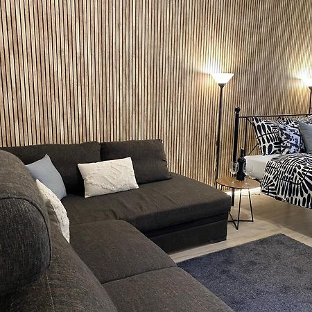 Sparrow Apartment In Kazimierz Krakow Exterior photo