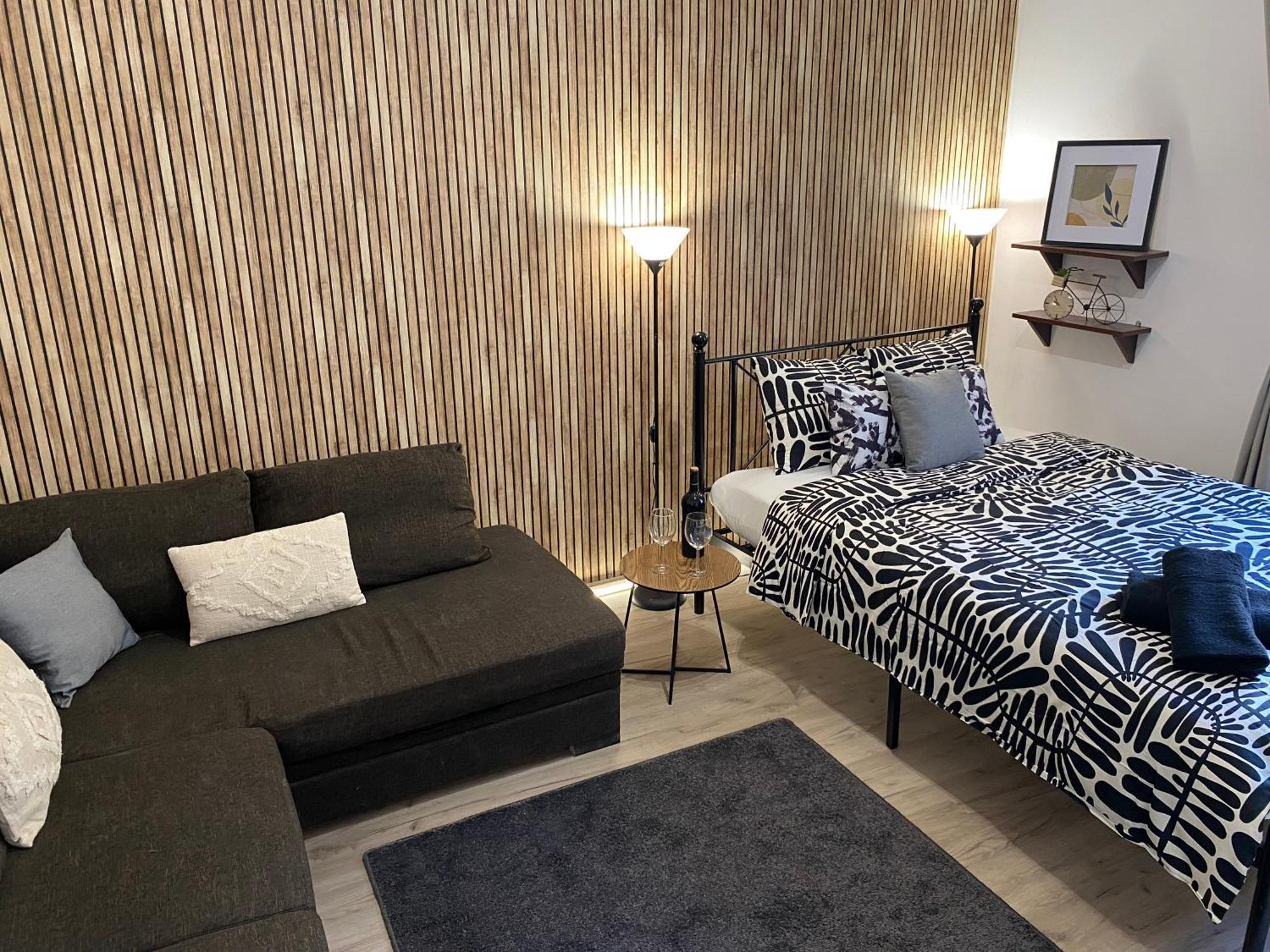 Sparrow Apartment In Kazimierz Krakow Exterior photo
