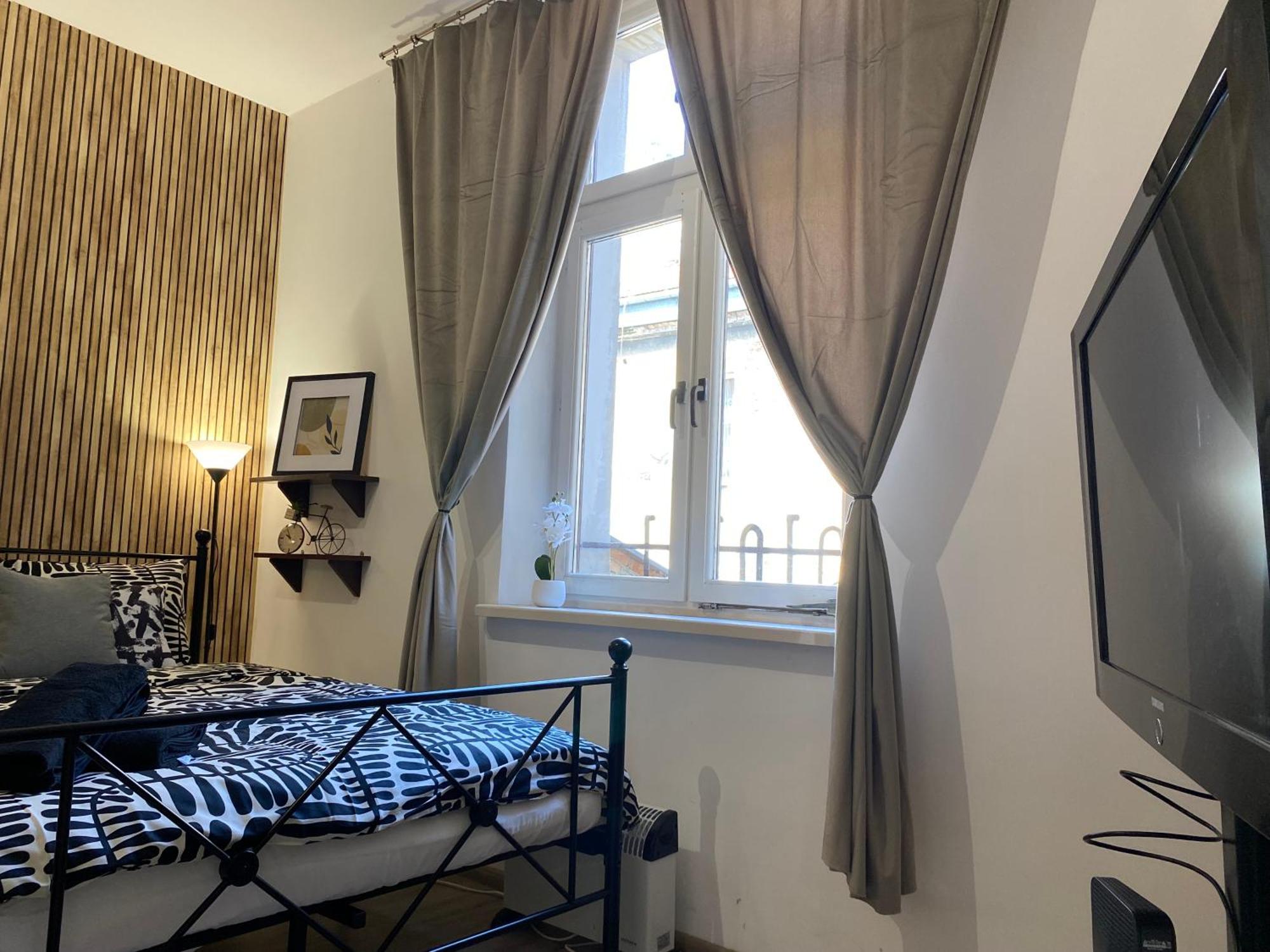 Sparrow Apartment In Kazimierz Krakow Exterior photo